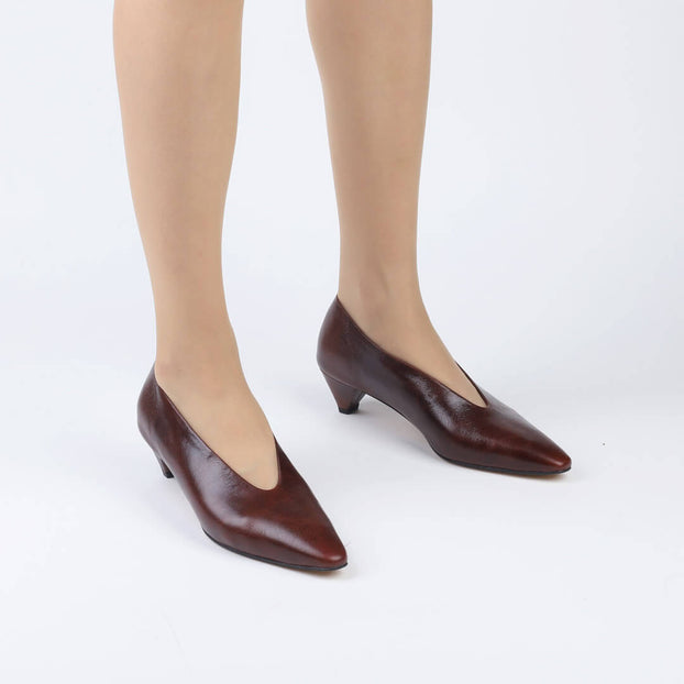 Gentle souls all good brown strappy leather low heel Pumps | Low heel pumps,  Low heels, Heels